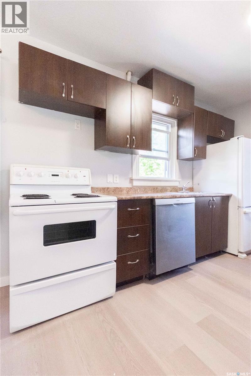 Photo 15 of 1000 Wascana Street, Regina SK