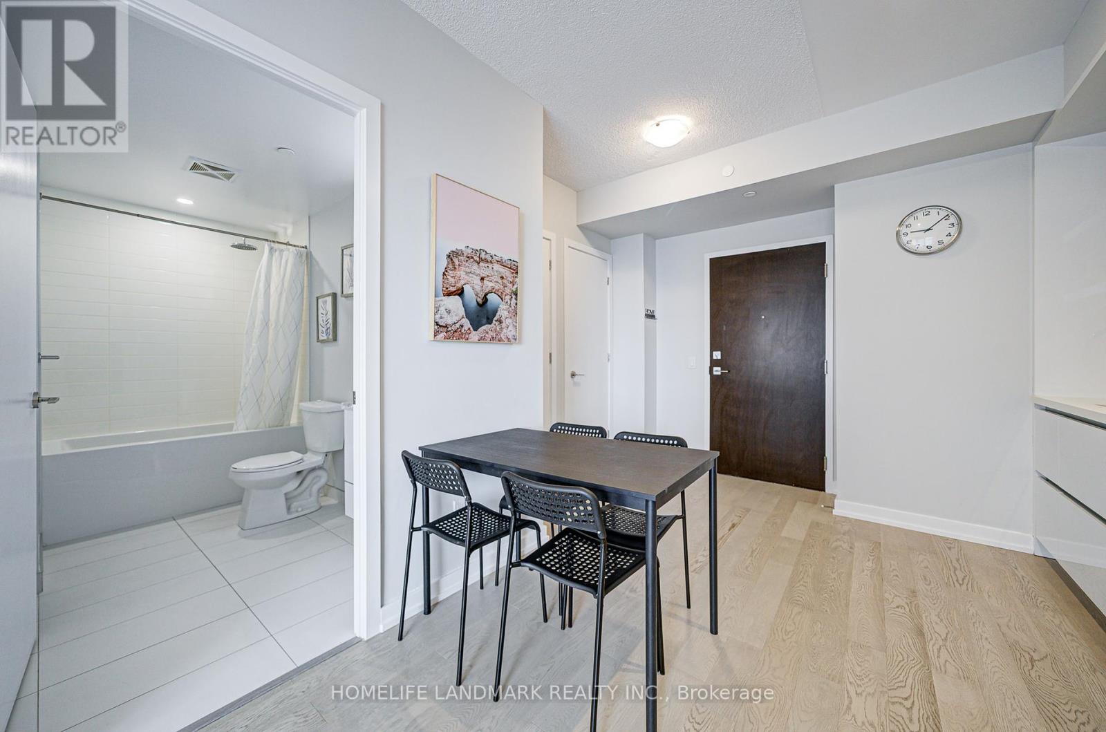 Photo 13 of 2304 2221 Yonge Street, Toronto ON