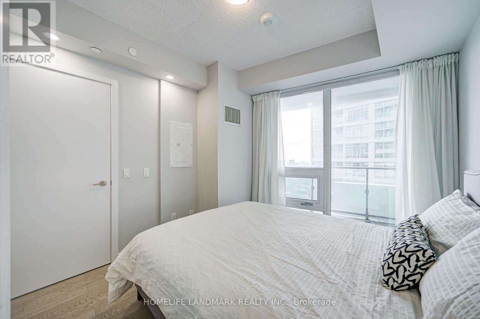 Photo 28 of 2304 2221 Yonge Street, Toronto ON
