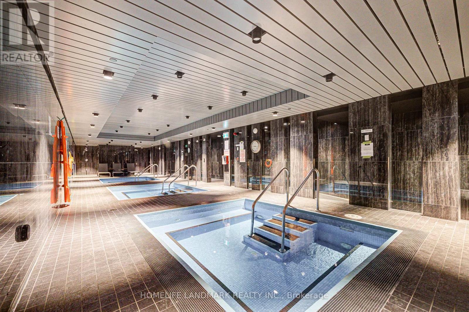 Photo 39 of 2304 2221 Yonge Street, Toronto ON