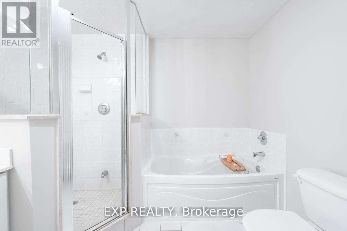Photo 9 of 624 188 Bonis Avenue, Toronto ON