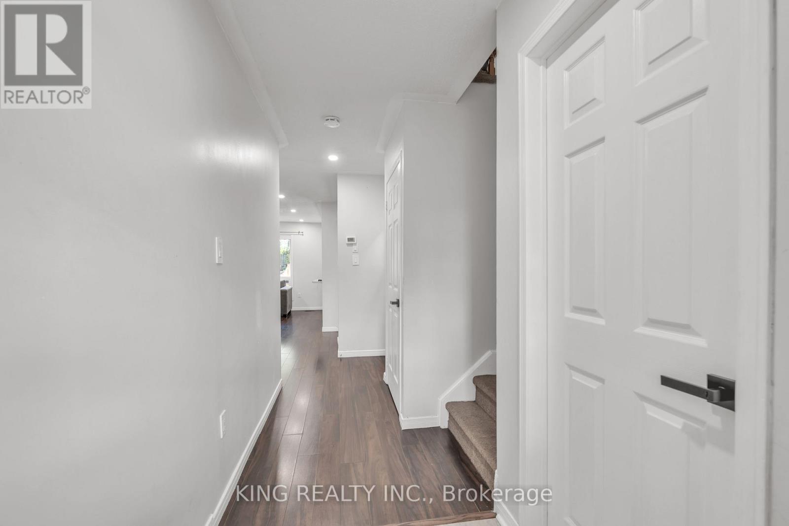 Photo 14 of 1061 Tilbury Street, Oshawa ON