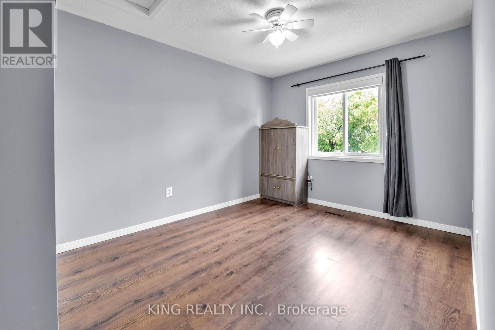 Photo 20 of 1061 Tilbury Street, Oshawa ON