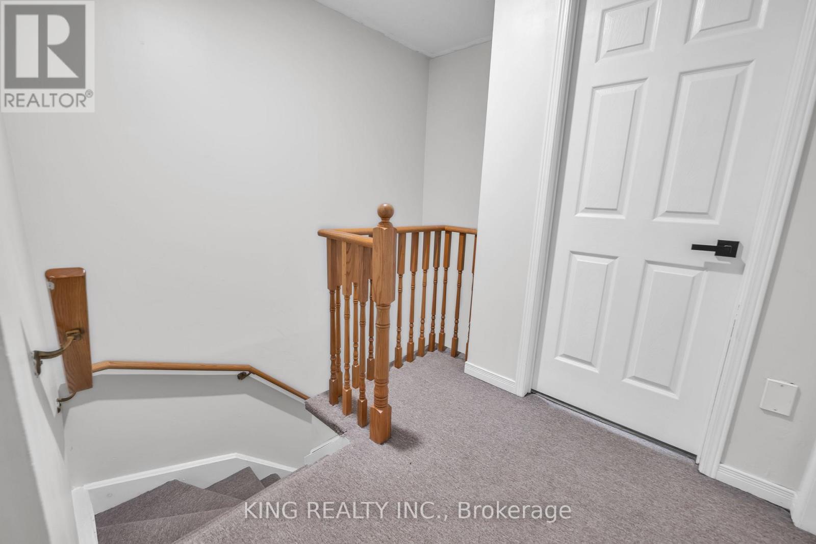Photo 24 of 1061 Tilbury Street, Oshawa ON