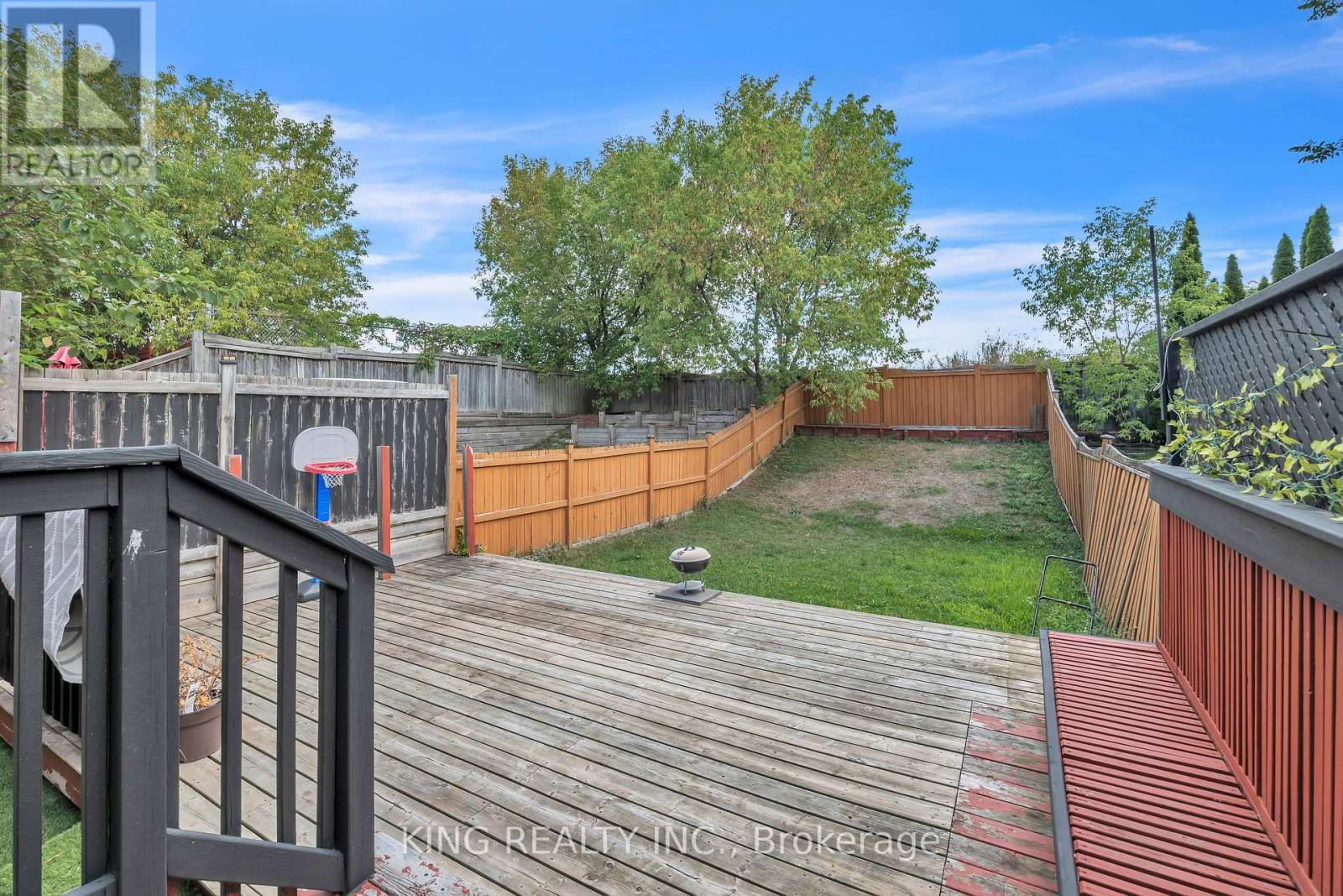 Photo 32 of 1061 Tilbury Street, Oshawa ON