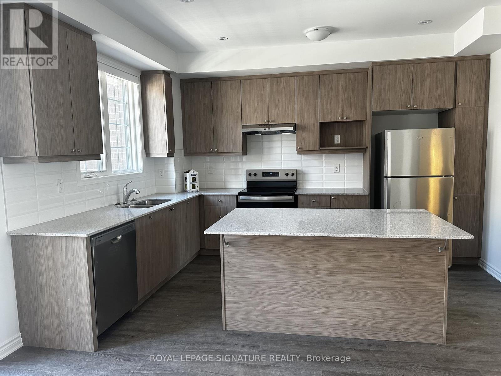 Photo 1 of 9 1259 Lily Crescent, Milton ON