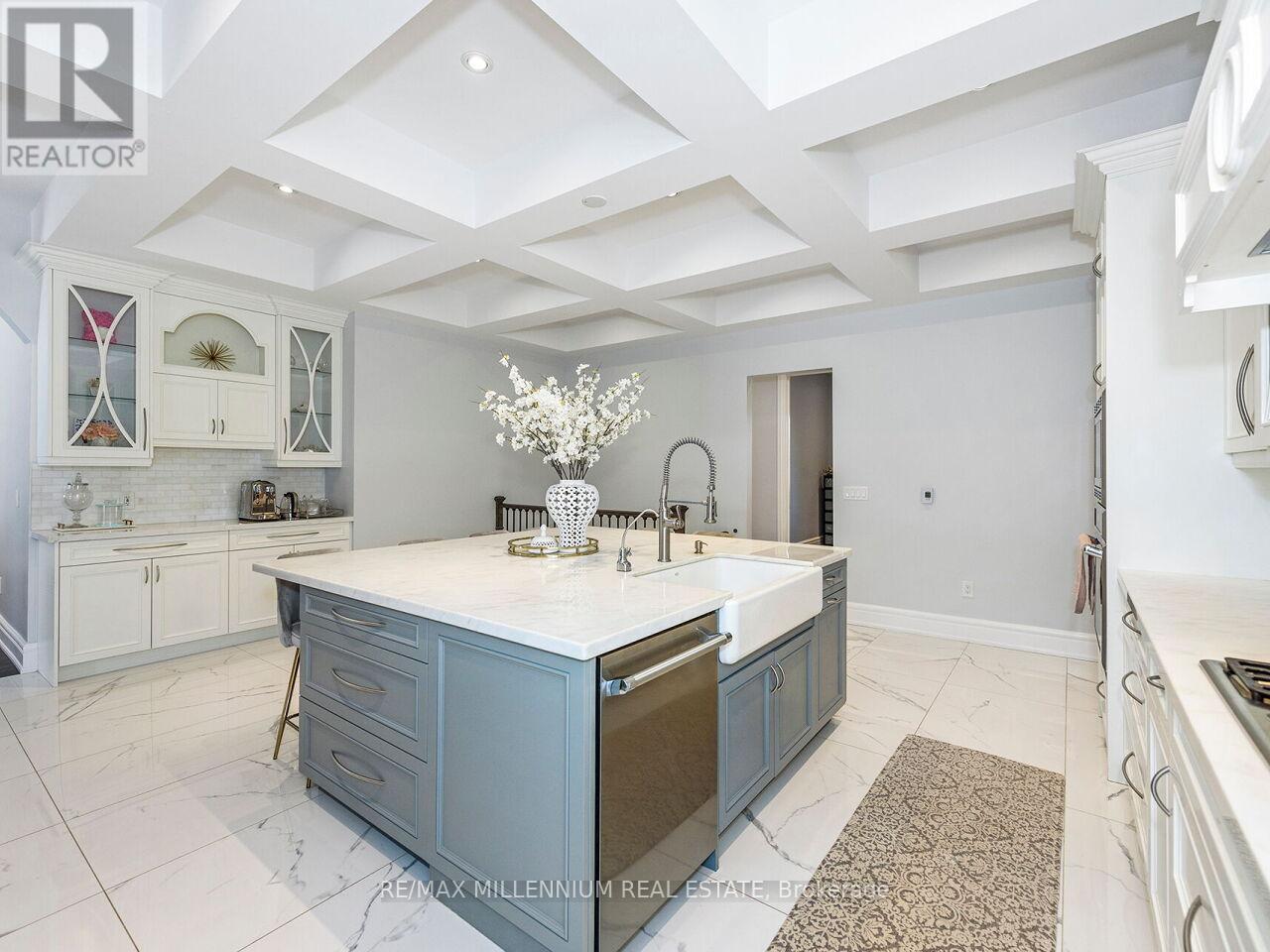 Photo 14 of 3392 Line 13, Bradford West Gwillimbury ON