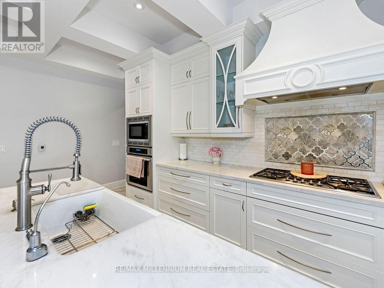 Photo 31 of 3392 Line 13, Bradford West Gwillimbury ON