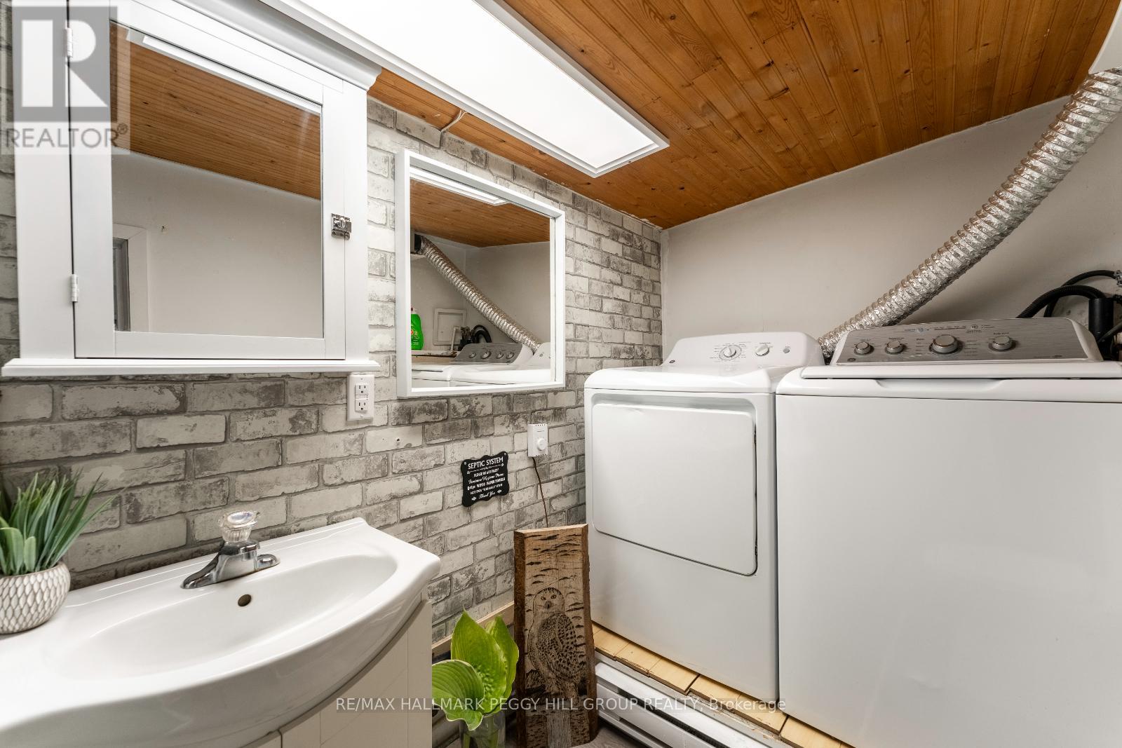 Photo 9 of 28 Wozniak Road, Penetanguishene ON