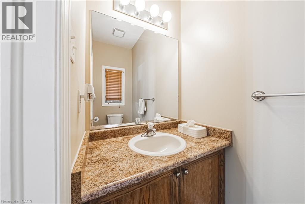 Photo 29 of 130 Southbrook Drive Unit 43, Binbrook ON