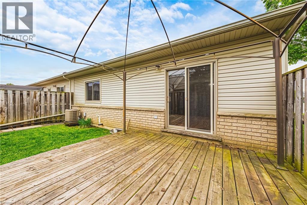 Photo 41 of 130 Southbrook Drive Unit 43, Binbrook ON