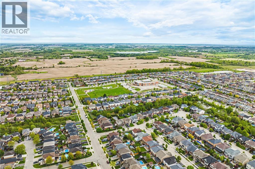 Photo 47 of 130 Southbrook Drive Unit 43, Binbrook ON