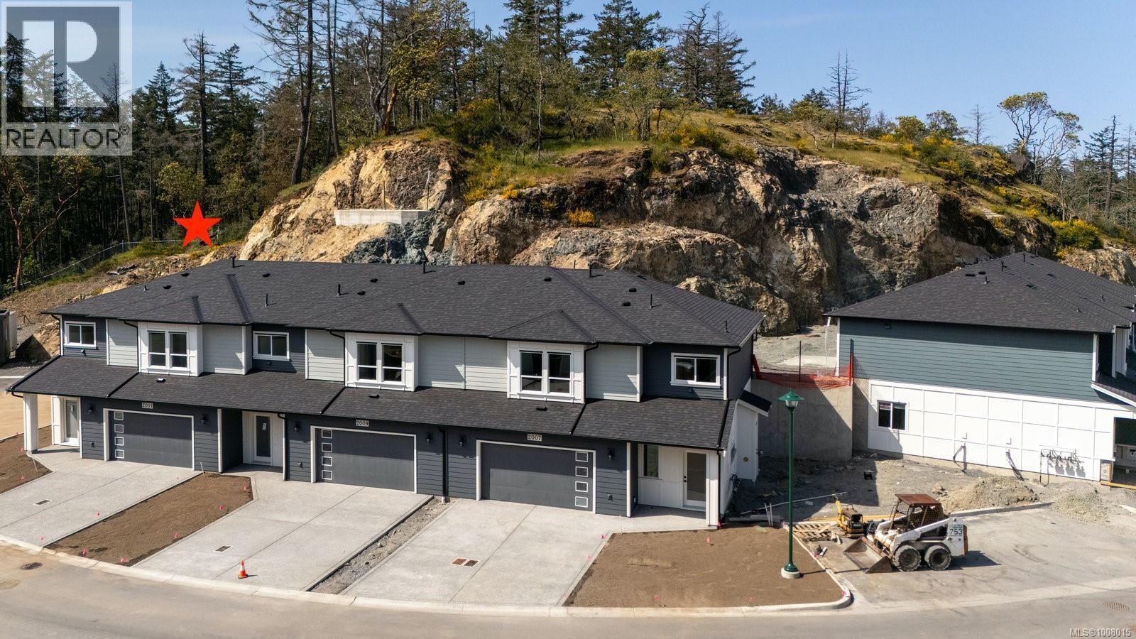 Photo 14 of 2011 West Park Lane, View Royal BC