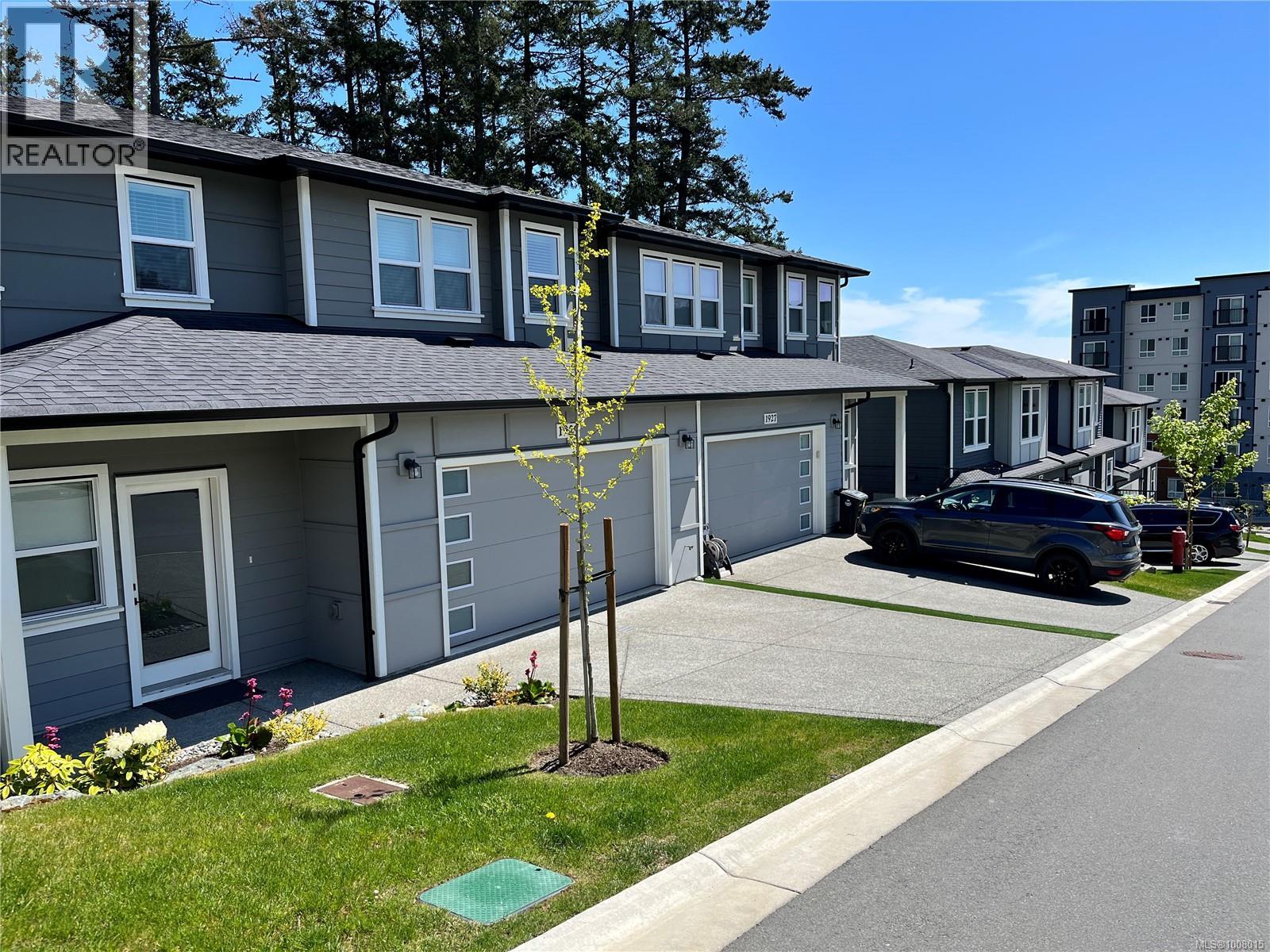 Photo 18 of 2011 West Park Lane, View Royal BC