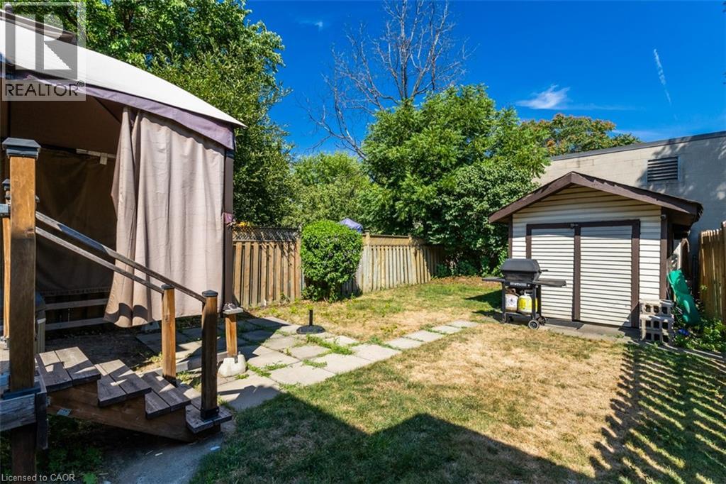 Photo 24 of 16 Albemarle Street, Hamilton ON