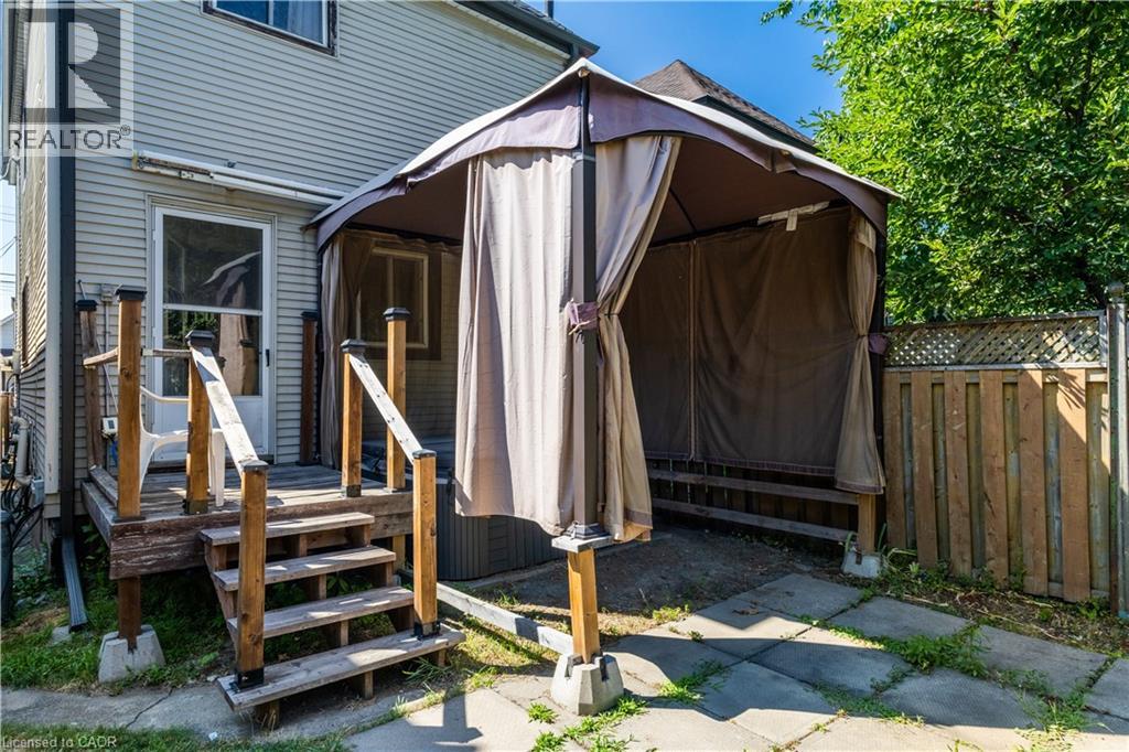 Photo 21 of 16 Albemarle Street, Hamilton ON