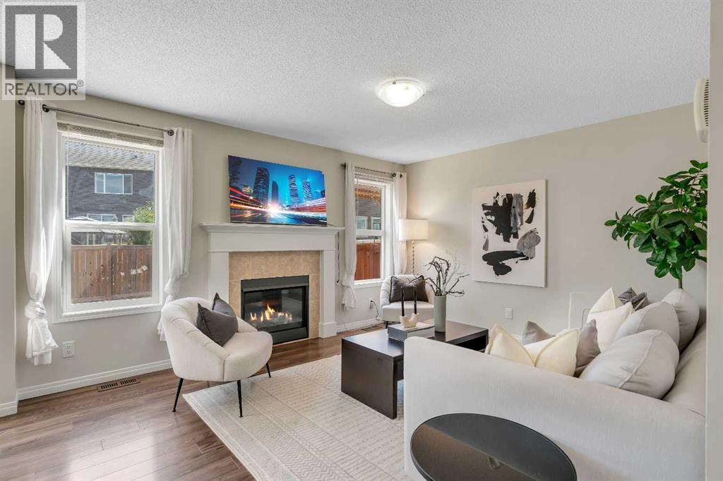 Photo 11 of 147 Osborne Rise Sw, Airdrie AB
