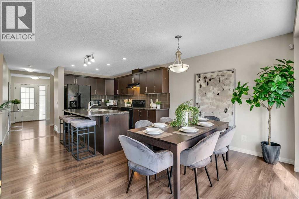Photo 18 of 147 Osborne Rise Sw, Airdrie AB