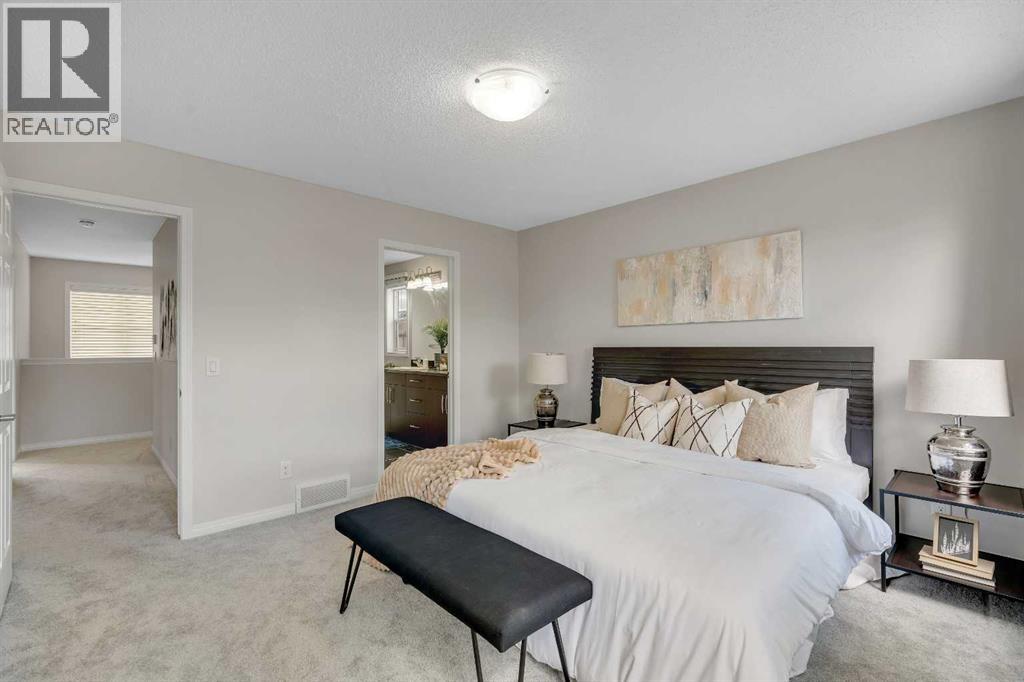 Photo 26 of 147 Osborne Rise Sw, Airdrie AB