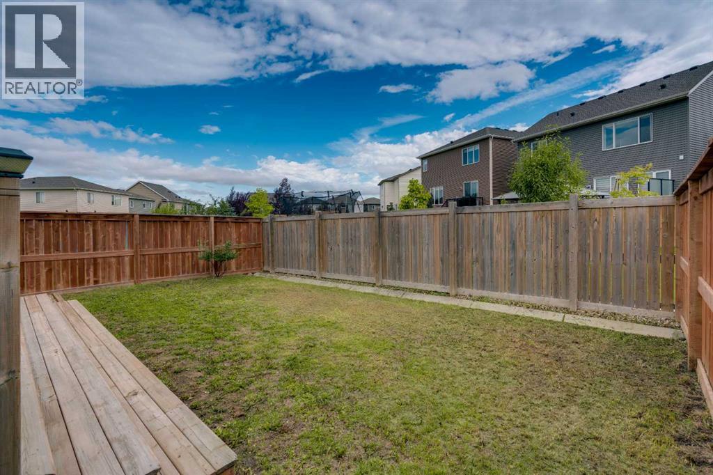 Photo 42 of 147 Osborne Rise Sw, Airdrie AB