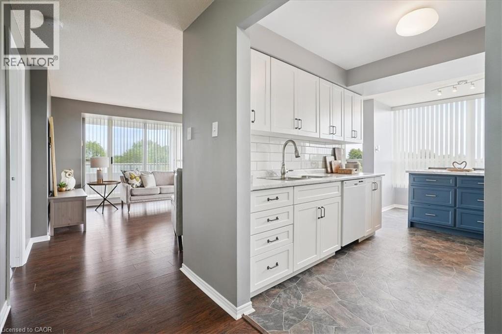 Photo 4 of 5100 Dorchester Road Unit 608, Niagara Falls ON