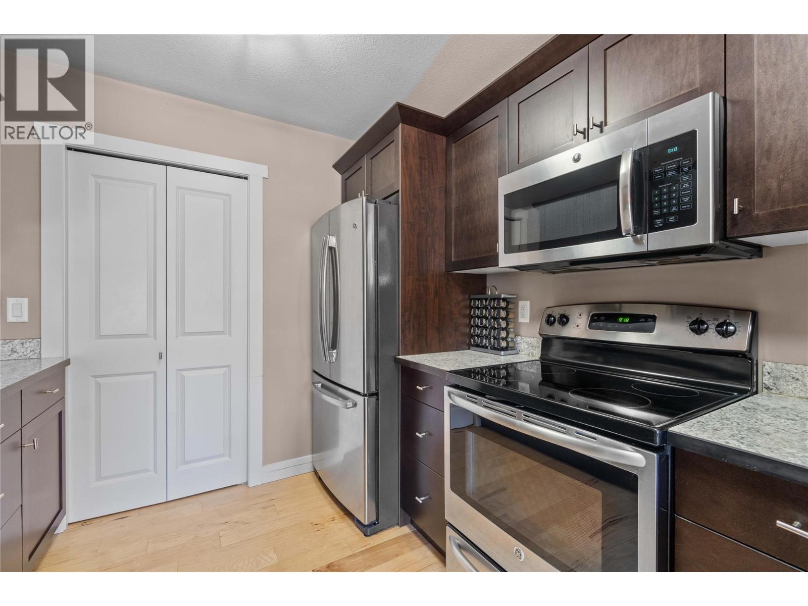 Photo 9 of 1449 1 Avenue Ne Unit 405, Salmon Arm BC