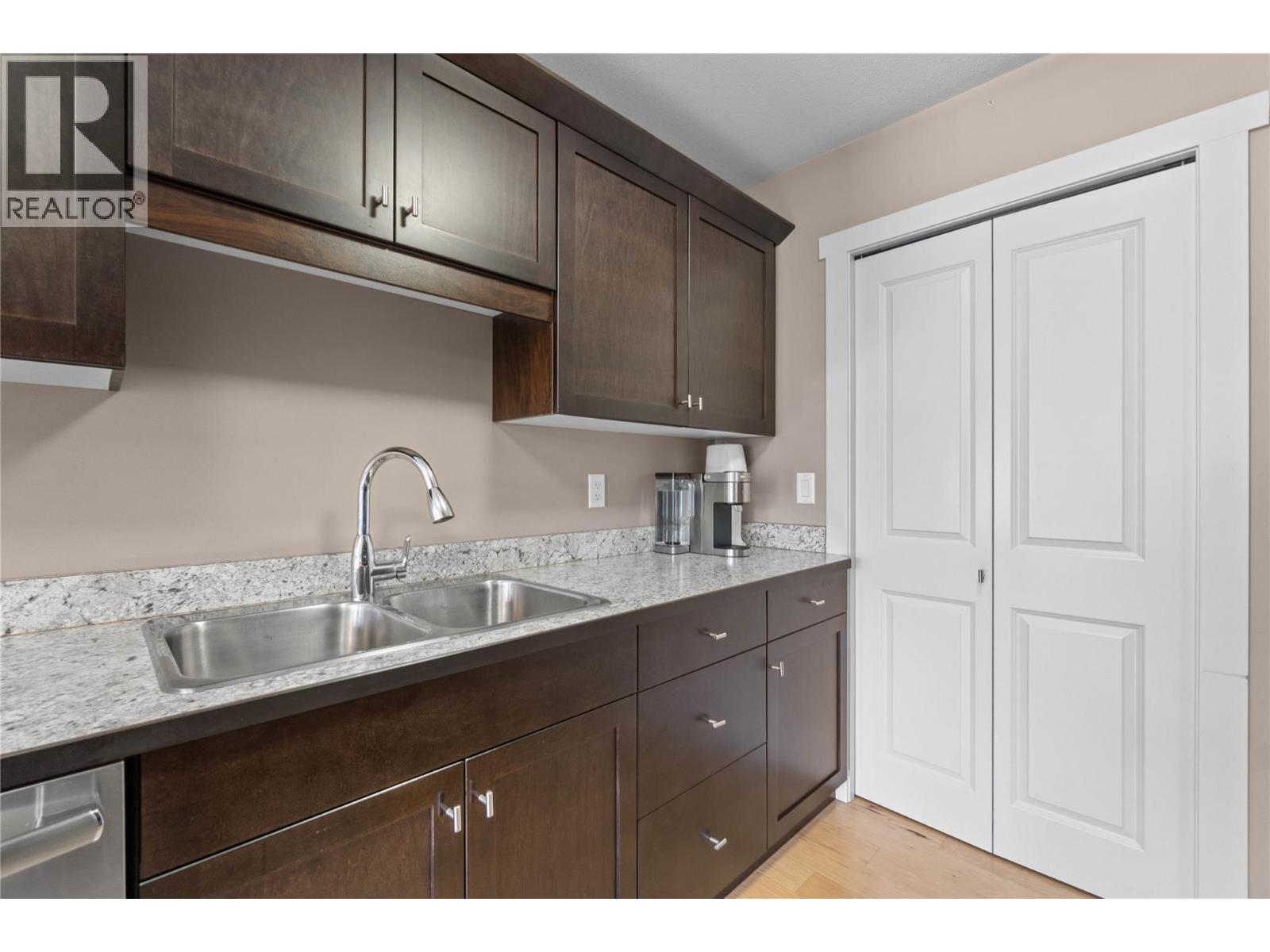 Photo 8 of 1449 1 Avenue Ne Unit 405, Salmon Arm BC
