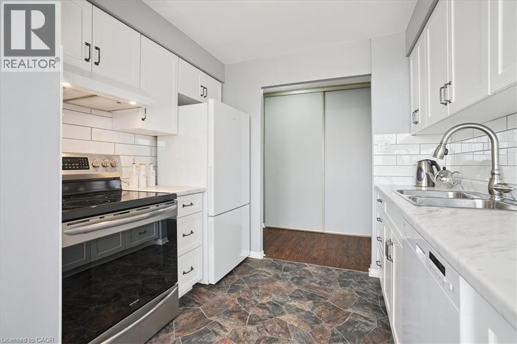 Photo 7 of 5100 Dorchester Road Unit 608, Niagara Falls ON