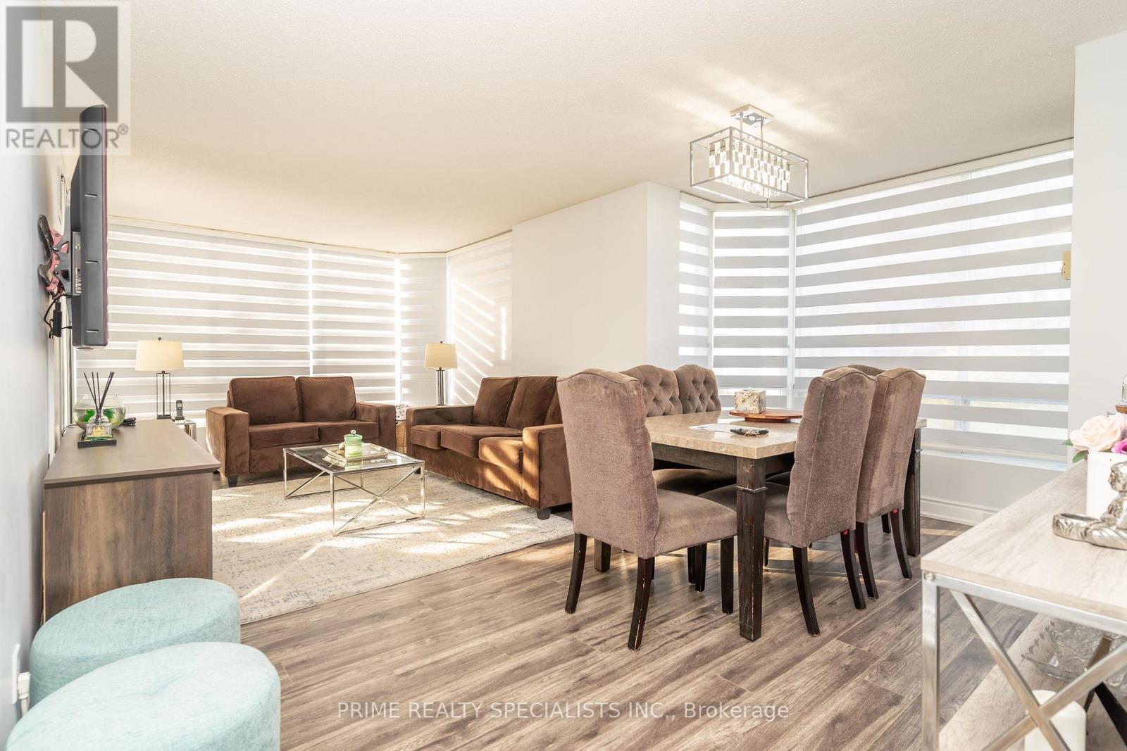 Photo 11 of 611 26 Hanover Road, Brampton ON