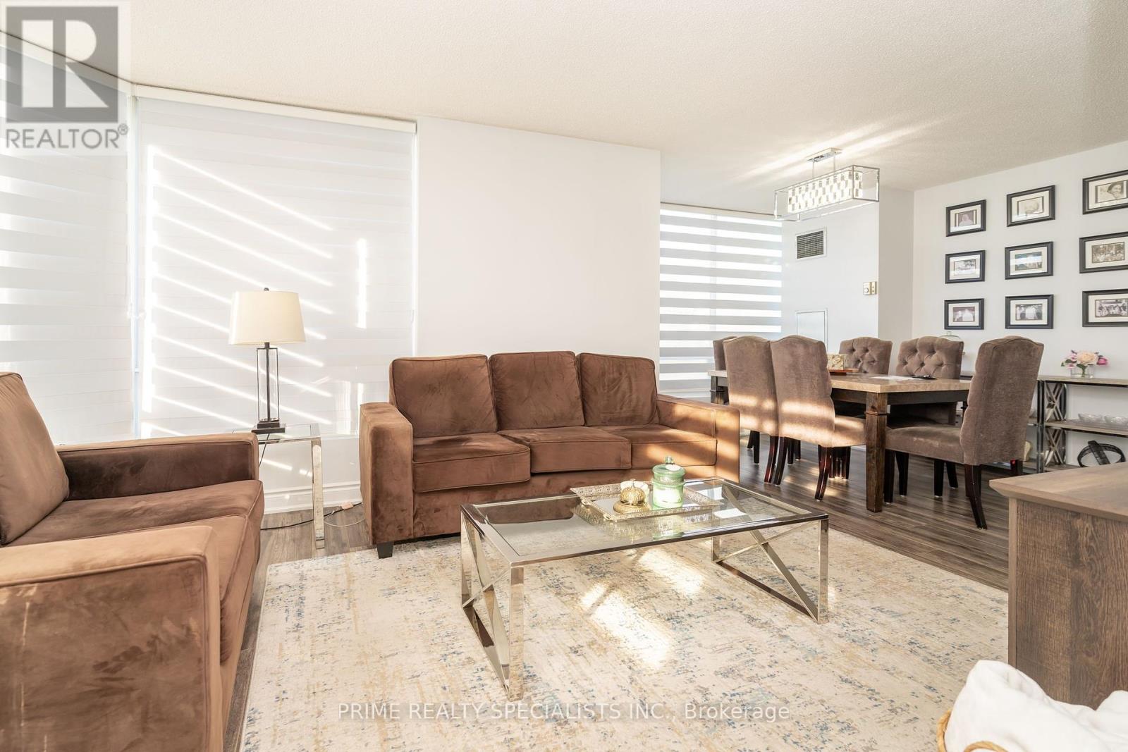 Photo 13 of 611 26 Hanover Road, Brampton ON