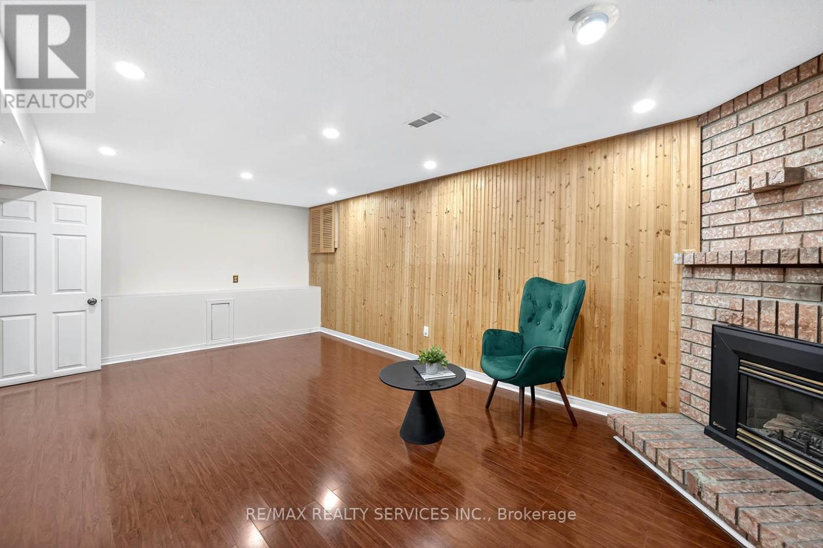 Photo 24 of 55 Mcgraw Avenue, Brampton ON