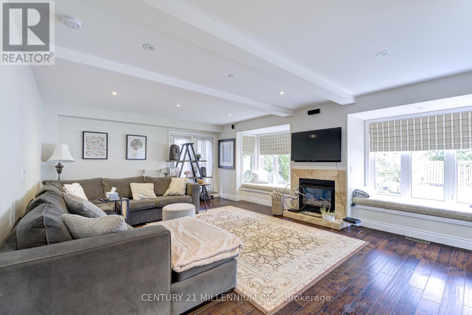 Photo 16 of 17 Evesham Crescent, Brampton ON
