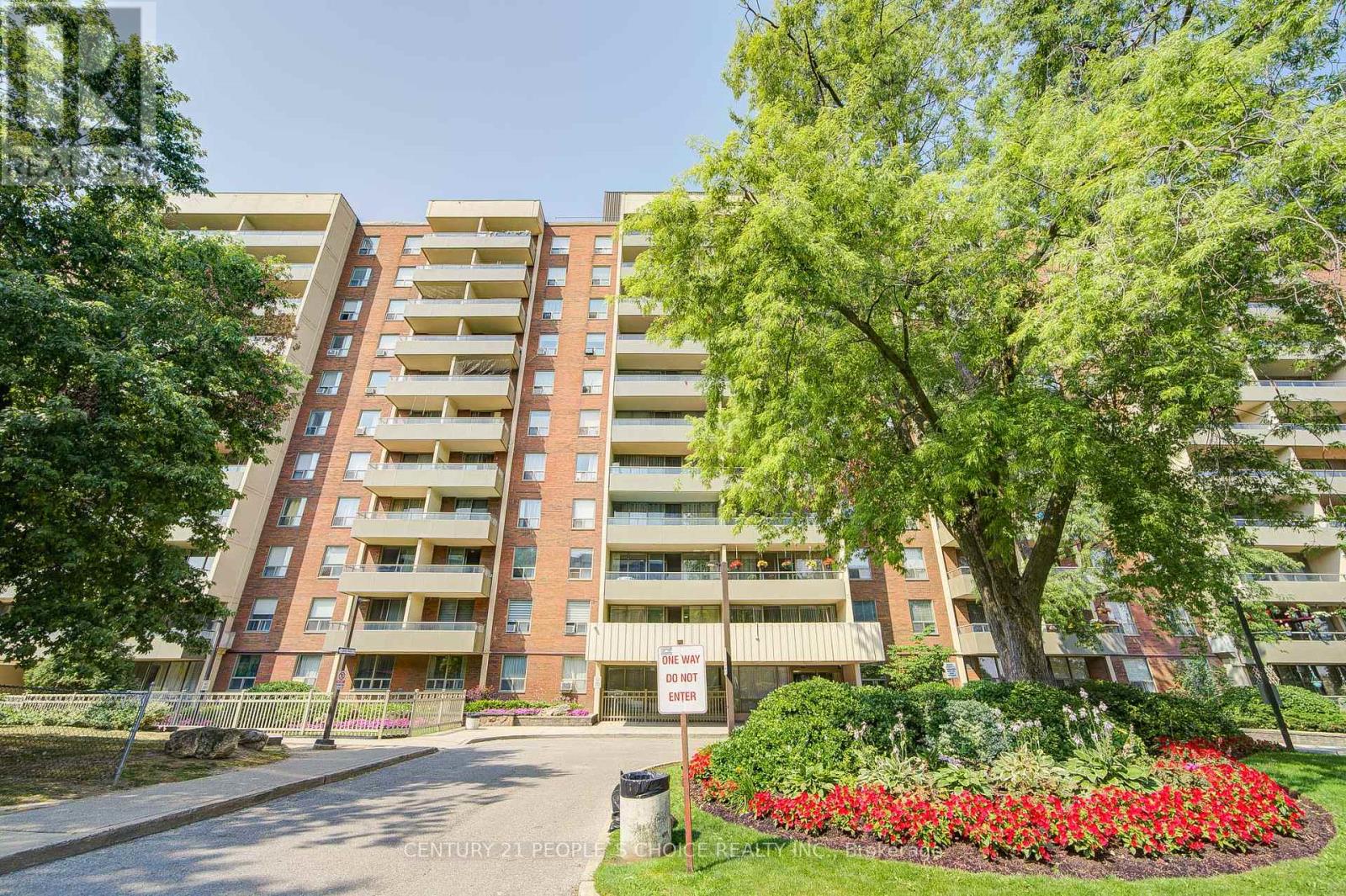 Photo 1 of 311 9 Four Wind Drive, Toronto ON