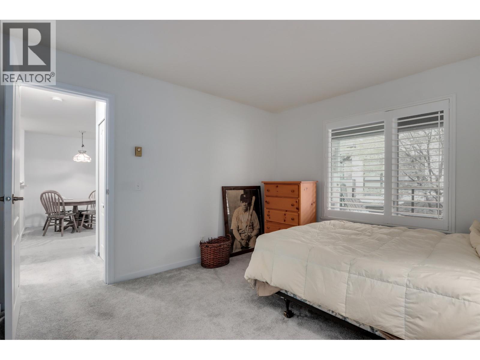 Photo 14 of 205 1535 Chesterfield Avenue, North Vancouver BC