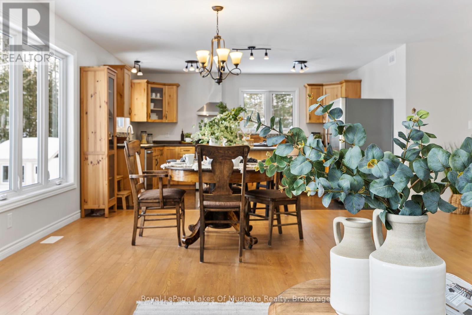 Photo 5 of 4441 Muskoka Rd 117 Road, Lake Of Bays ON