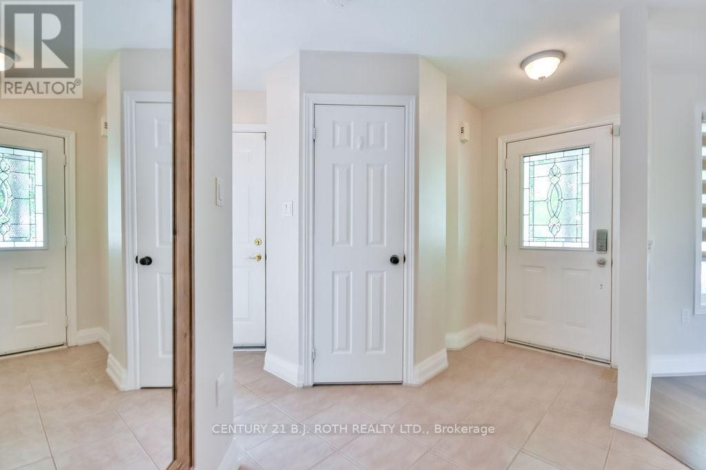 Photo 18 of 1 Golden Eagle Way, Barrie ON