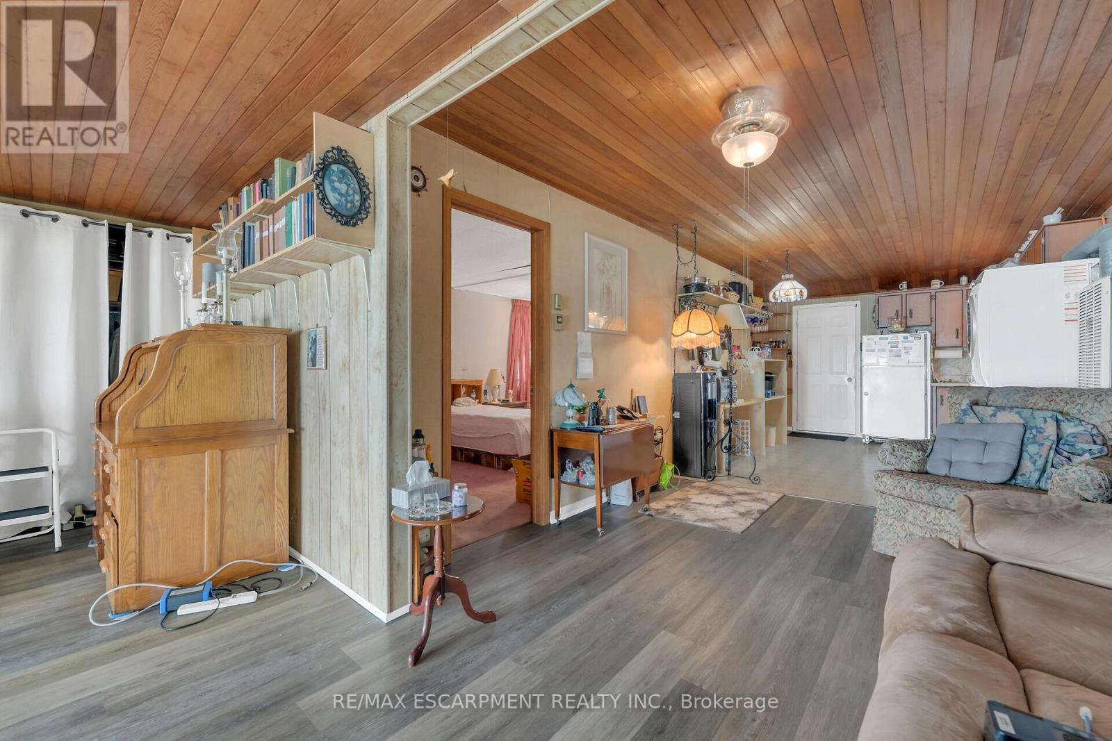 Photo 14 of 966 South Coast Drive, Haldimand ON