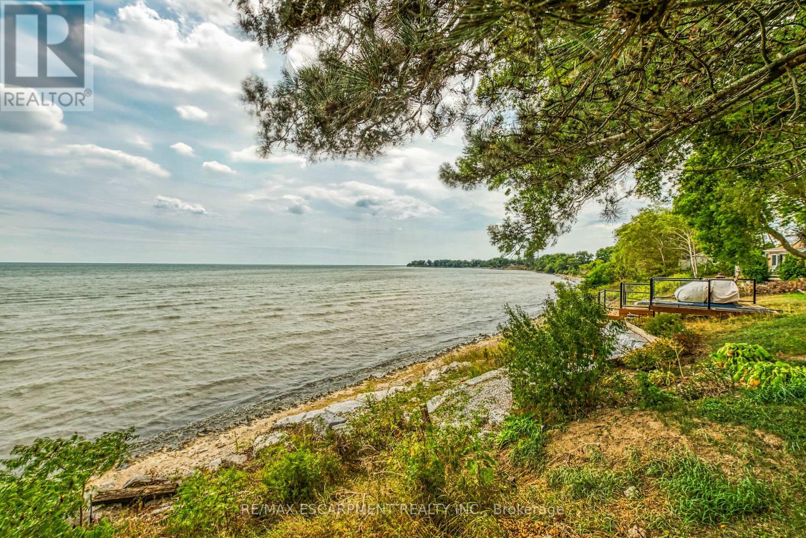 Photo 22 of 966 South Coast Drive, Haldimand ON
