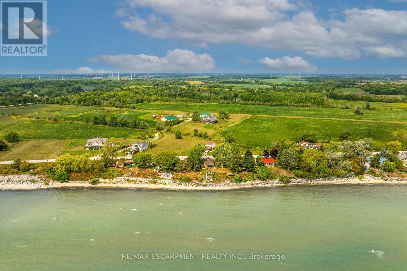 Photo 34 of 966 South Coast Drive, Haldimand ON