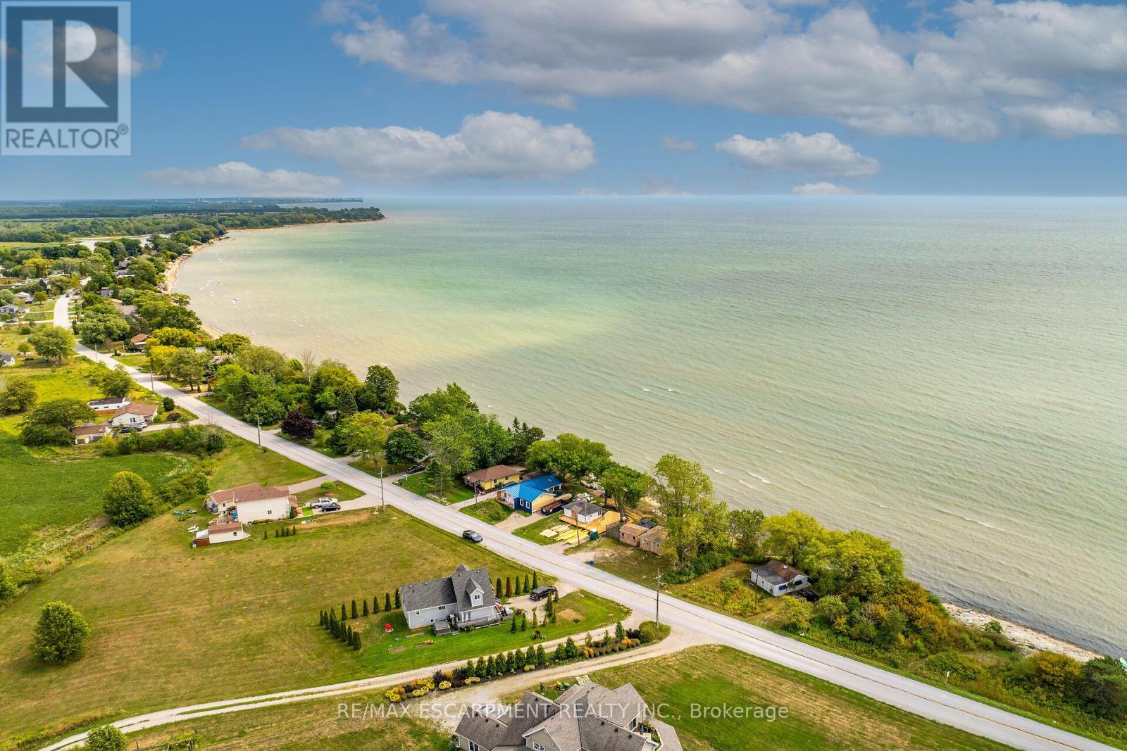 Photo 37 of 966 South Coast Drive, Haldimand ON