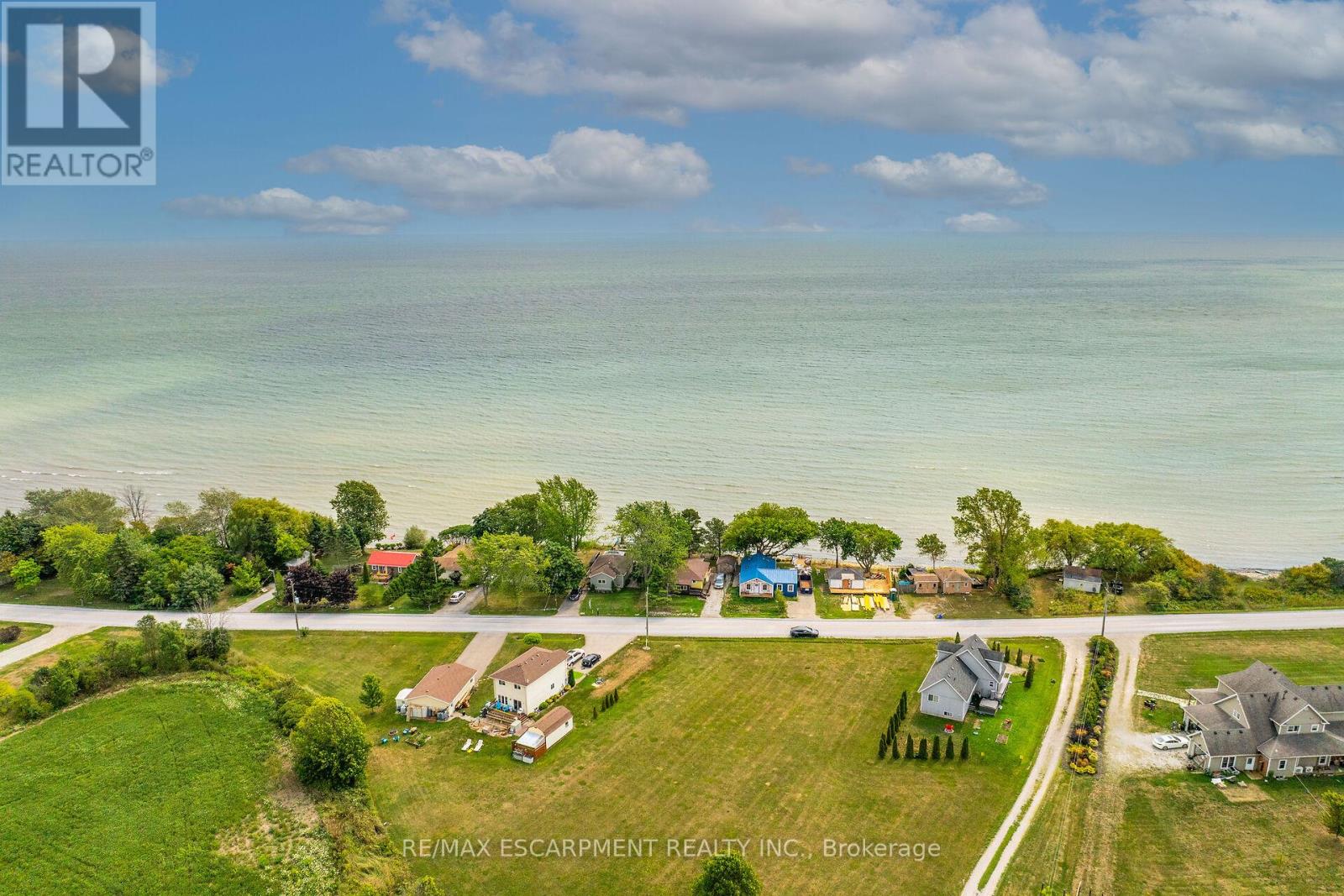 Photo 39 of 966 South Coast Drive, Haldimand ON