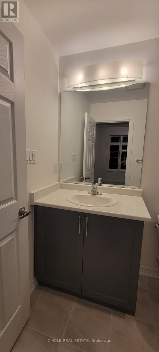 Photo 21 of 21 Lilac Lane, Thorold ON