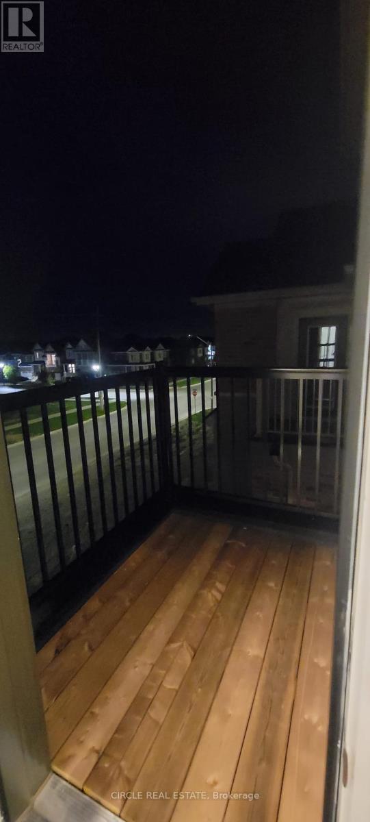 Photo 23 of 21 Lilac Lane, Thorold ON