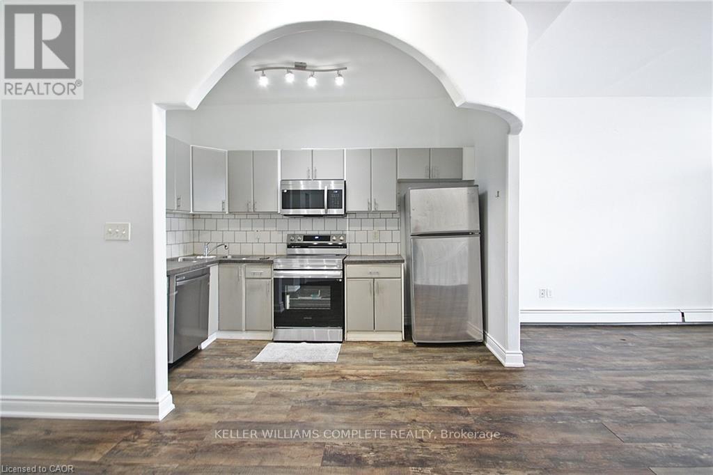 Photo 4 of 4 590 Main Street E, Hamilton ON