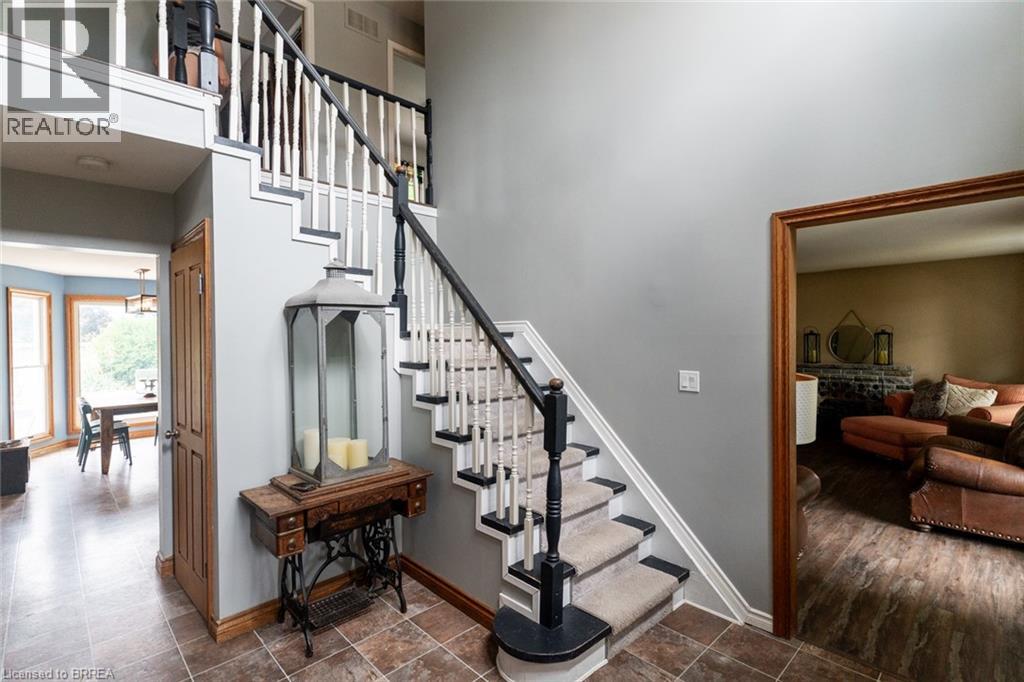 Photo 6 of 37 Andrew Street, St George ON