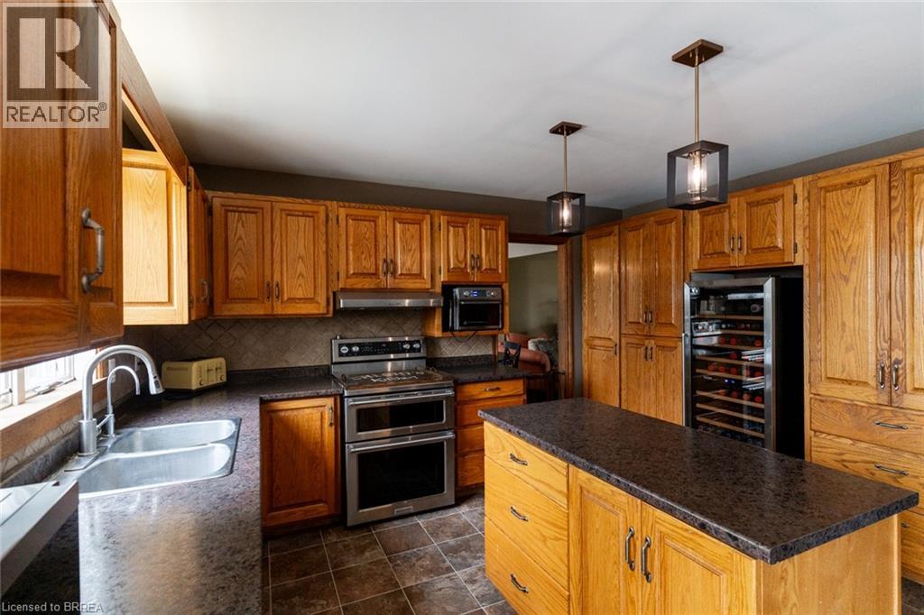 Photo 13 of 37 Andrew Street, St George ON