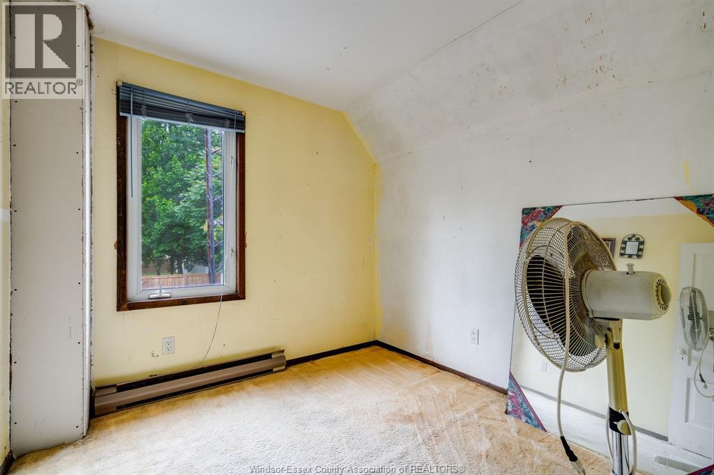 Photo 20 of 140 Erie Street South, Wheatley ON