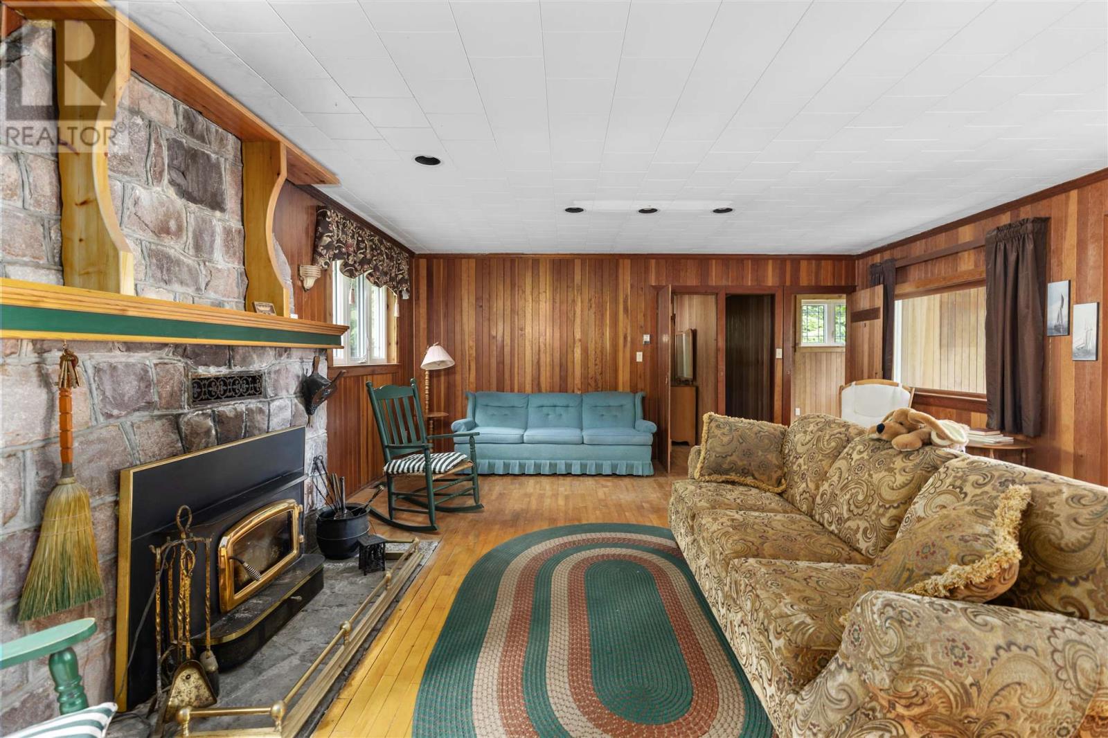 Photo 12 of 3002 Canoe Point Rd, Hilton Beach ON