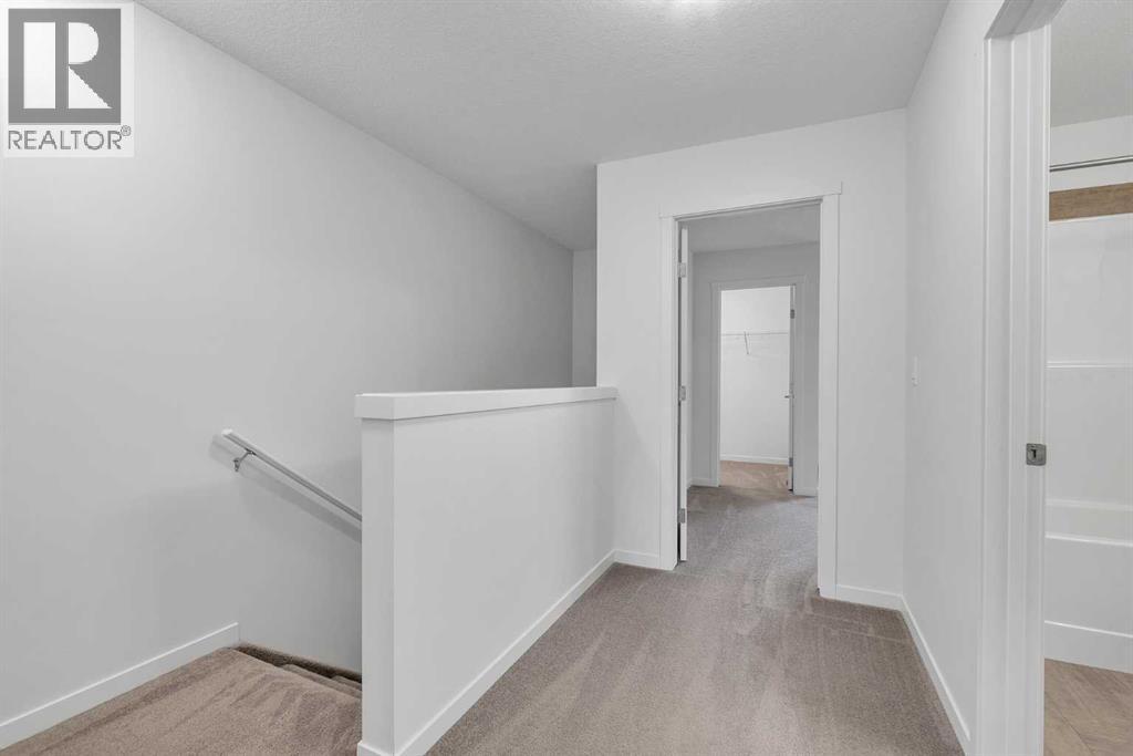 Photo 23 of 131 Legacy Point Se, Calgary AB