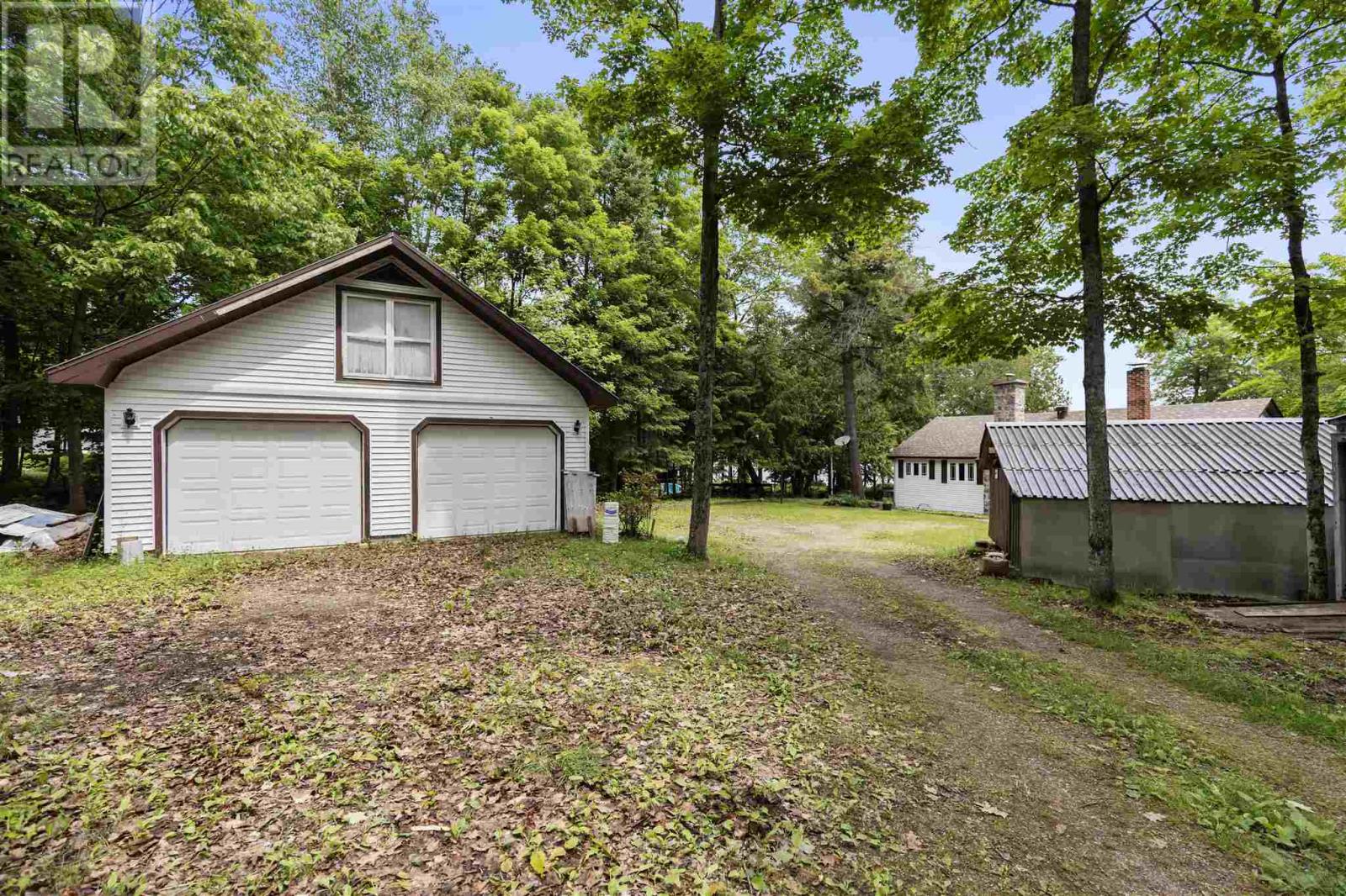 Photo 38 of 3002 Canoe Point Rd, Hilton Beach ON